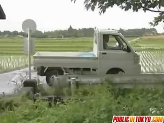 日本语 摩洛伊斯兰解放阵线 是 性交 上 一 卡车