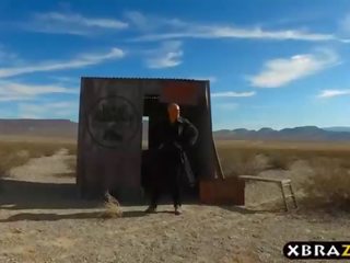Huge tits car mechanic Nikki Benz anal dirty clip in the desert