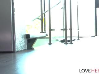 Loveherfeet - sneaky zdradzające stopa dorosły wideo z the realtor