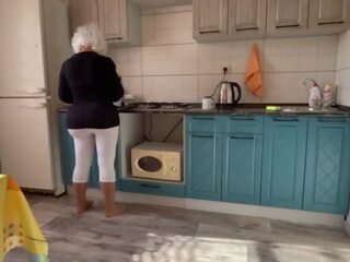 Mom aku wis dhemen jancok spreads her big bokong for silit reged video her son