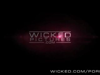 Wicked - Smoking exceptional Lesbian Orgy