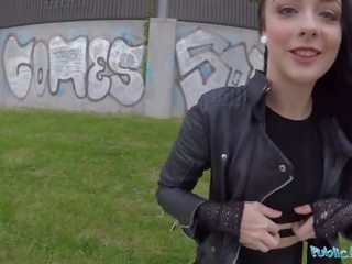 Publiczne agent alessa savage dostaje creampied na dworze