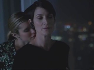 Carrie-anne moss, susie abromeit - džesika jones 1x01 (2015)