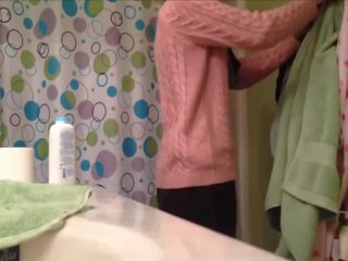 Mijn tiener adolescent het nemen een terrific douche